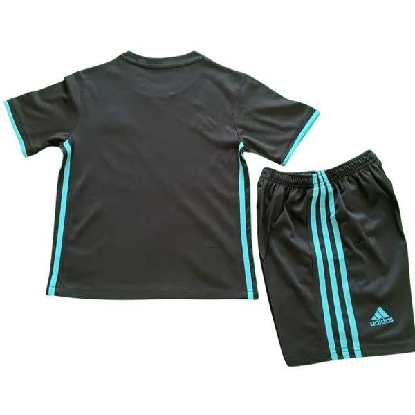 Kit infantil III Real Madrid 2017 2018 Adidas retro  